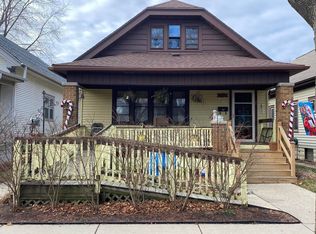 3161 S Herman St, Milwaukee, WI 53207