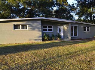 4 Eaton Rd, Pensacola, FL 32506