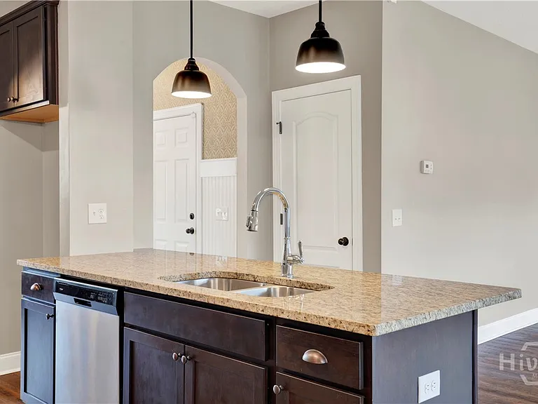120 Annie Dr — Photo 19