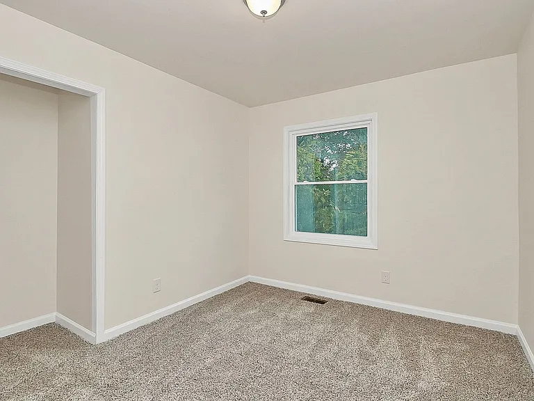518 Echodale Dr — Photo 7