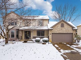 876 Dunvegan Cir, Pickerington, OH 43147
