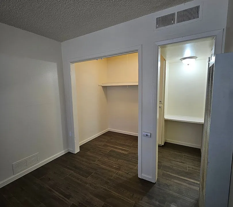 1100-1108 Arizona St SE
