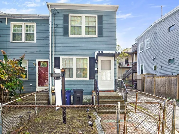 34 Lincoln Ave #34, Somerville, MA 02145