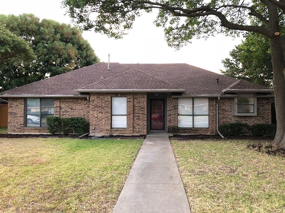 1st image of 1604 Valencia Dr