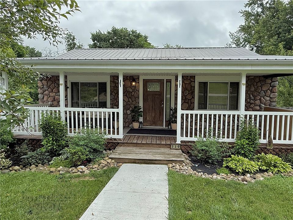 1st image of 220 Widmer Ave