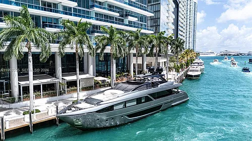 200 Biscayne Boulevard Way #3311 Photo 1