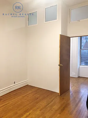 Rented by Rachel Realty | media 17