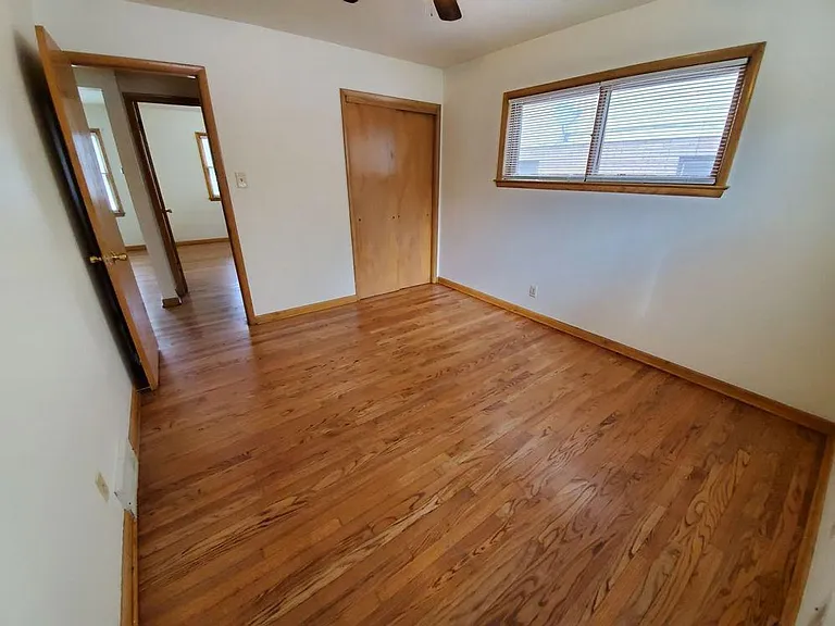 6257 W Oklahoma Ave. (4 Unit) — Photo 3