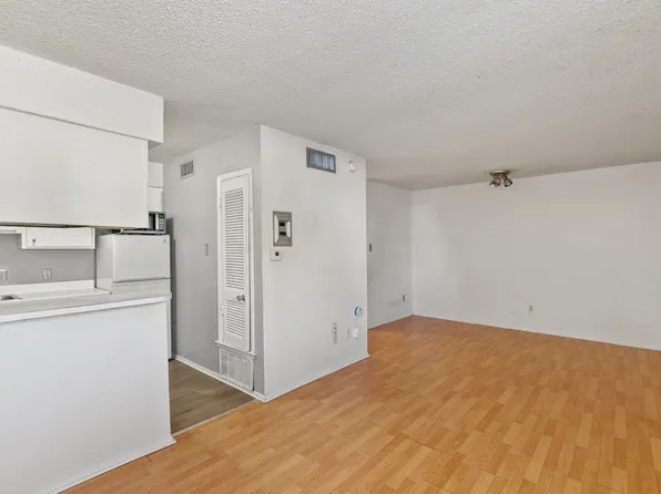 515 Krebs Ln APT 107, Austin, TX 78704