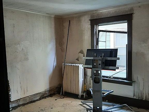 2nd image of 617 7th St
