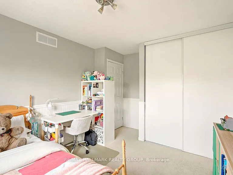 113 Carwood Cir — Photo 27