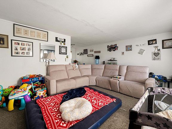 3rd image of 1413/1415 McPherson Ave