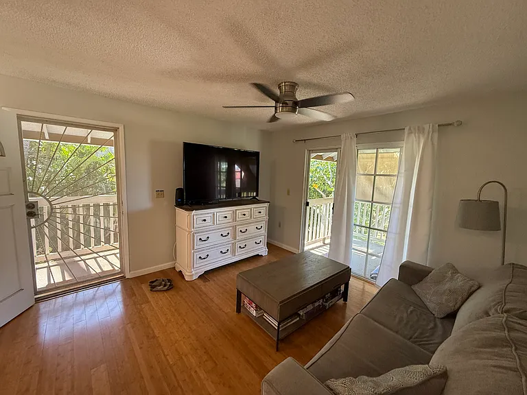 Keonekai Rd — Photo 3