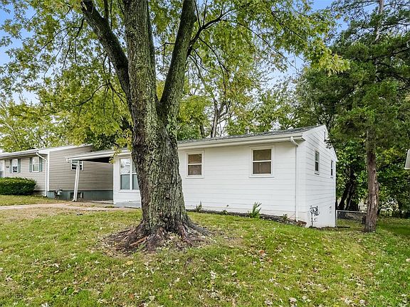 3rd image of 6023 Shillington Dr