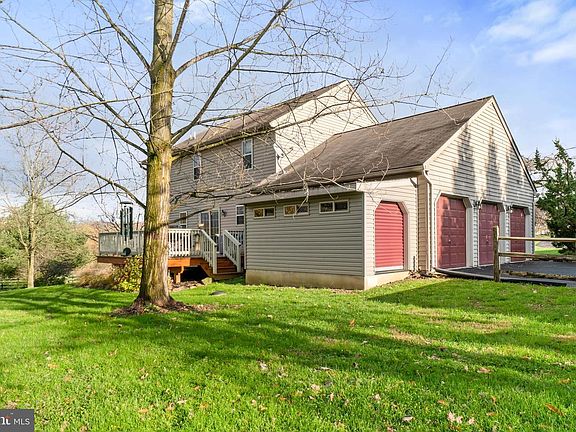 4th image of 235 Coldiron Dr