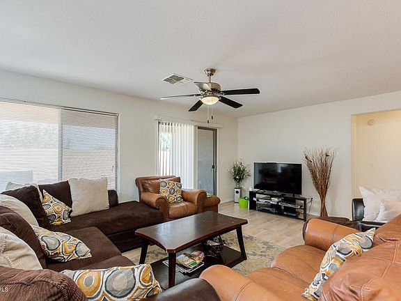 4th image of 32946 N Sandstone Dr