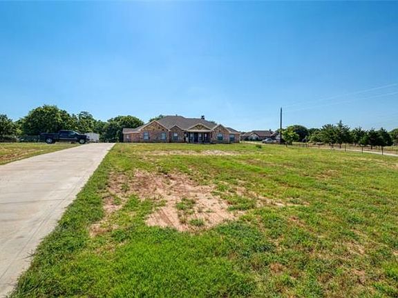 5th image of 1423 County Road 3591