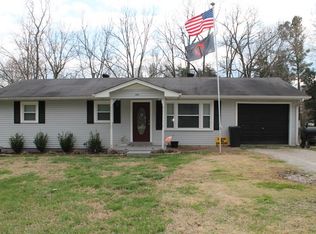 261 Oakdale Rd, Camden, TN 38320