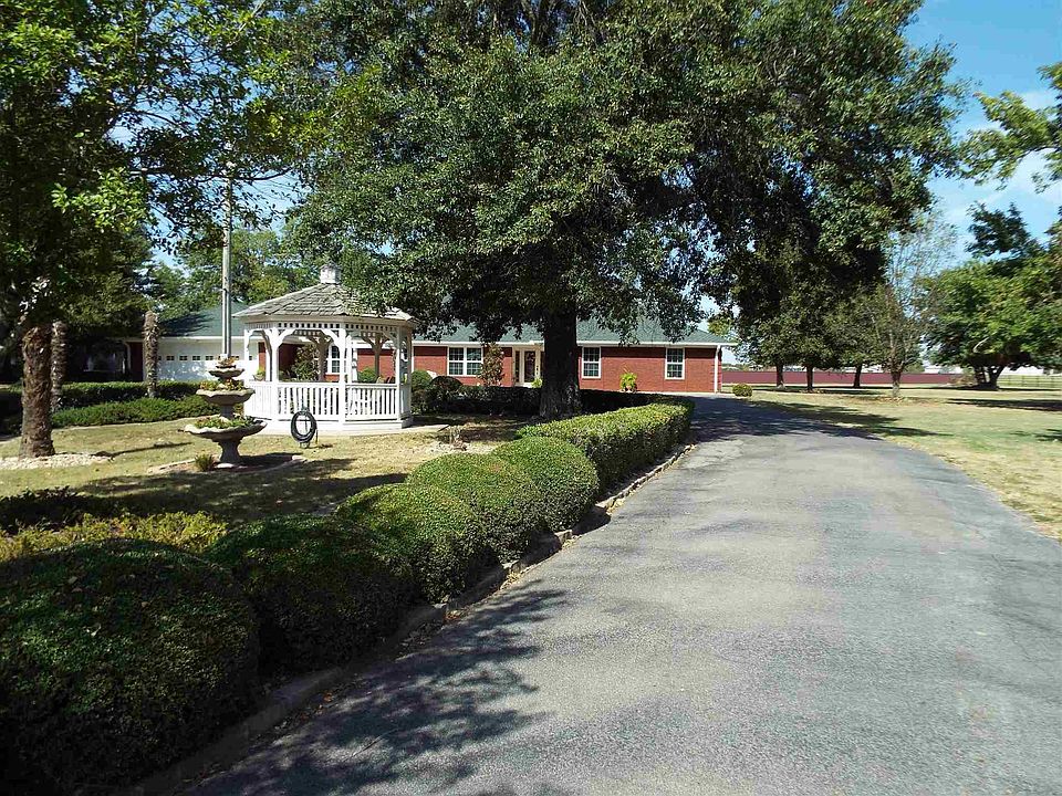 1st image of 600 County Road 2216