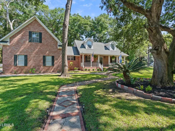 2500 Stratford Lane, Beaufort, SC 29902
