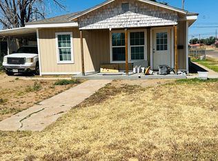 112 E Jefferson St, Levelland, TX 79336