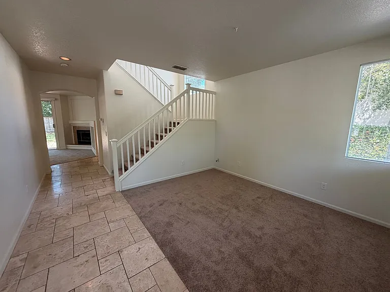 2821 Babson Dr — Photo 6