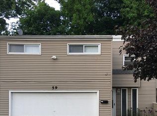 59 Braeburn Ln, Middletown, CT 06457