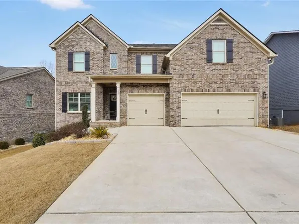 105 Hacienda Ave, Locust Grove, GA 30248