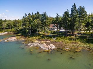 59 Island Ave, Spruce Head, ME 04859