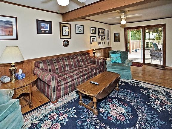 5th image of 707 Mica Dr