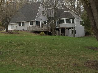 14137 Hill N Dale Dr, Waseca, MN 56093