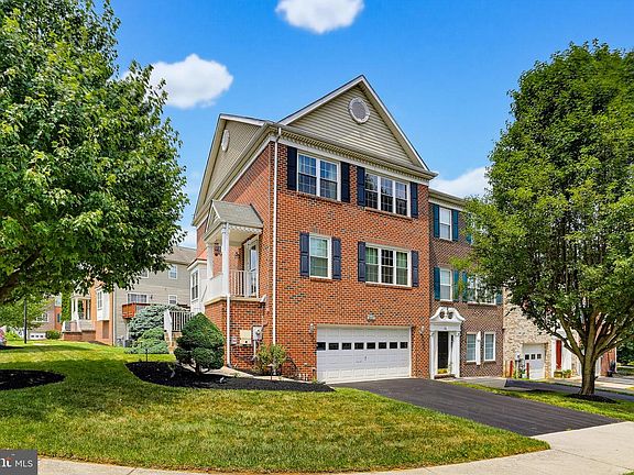 2nd image of 4607 Ashforth Way
