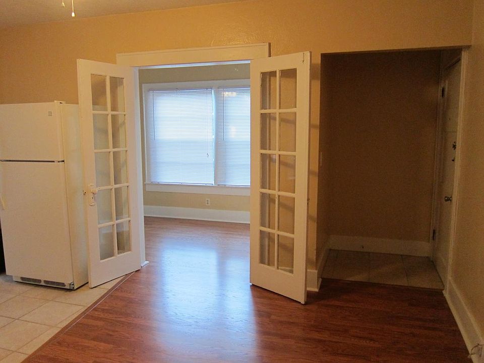 1st image of 1705 Apache Trl APT 9