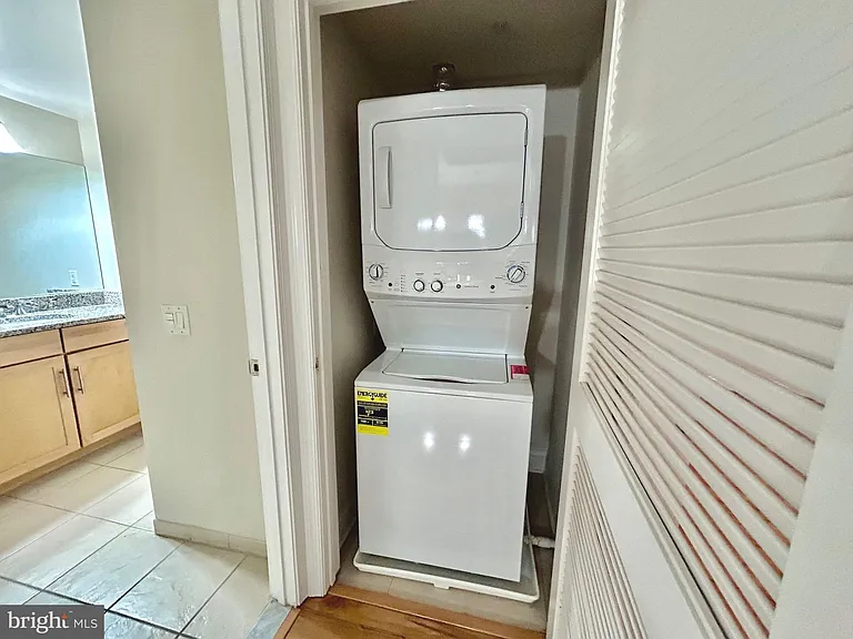 525 N Fayette St #117 — Photo 14