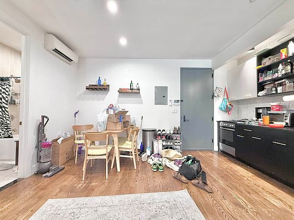 2nd image of 194 Scholes St #1B