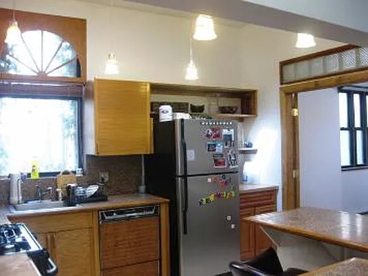 Sold by Corcoran | media 4