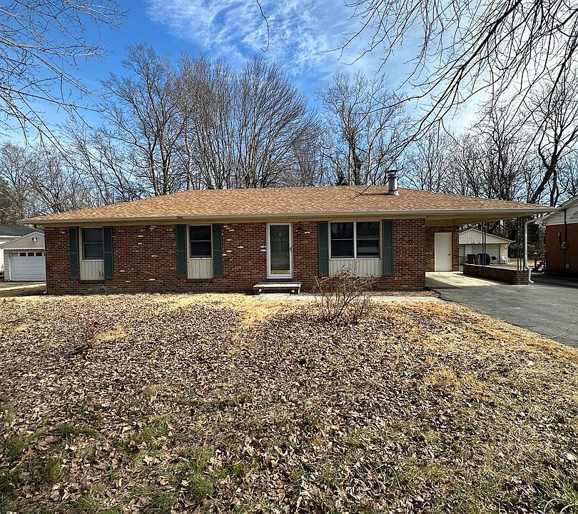 1st image of 3304 Southgate Dr