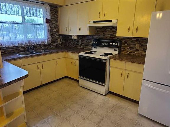 2nd image of 4820 S 53rd Ave