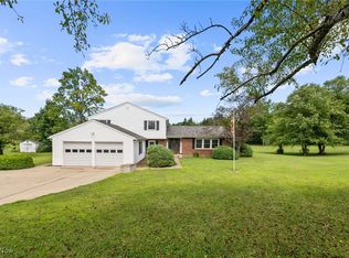 7850 Dines Rd, Novelty, OH 44072