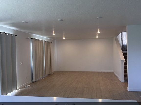 3rd image of 131 N Gallery St
