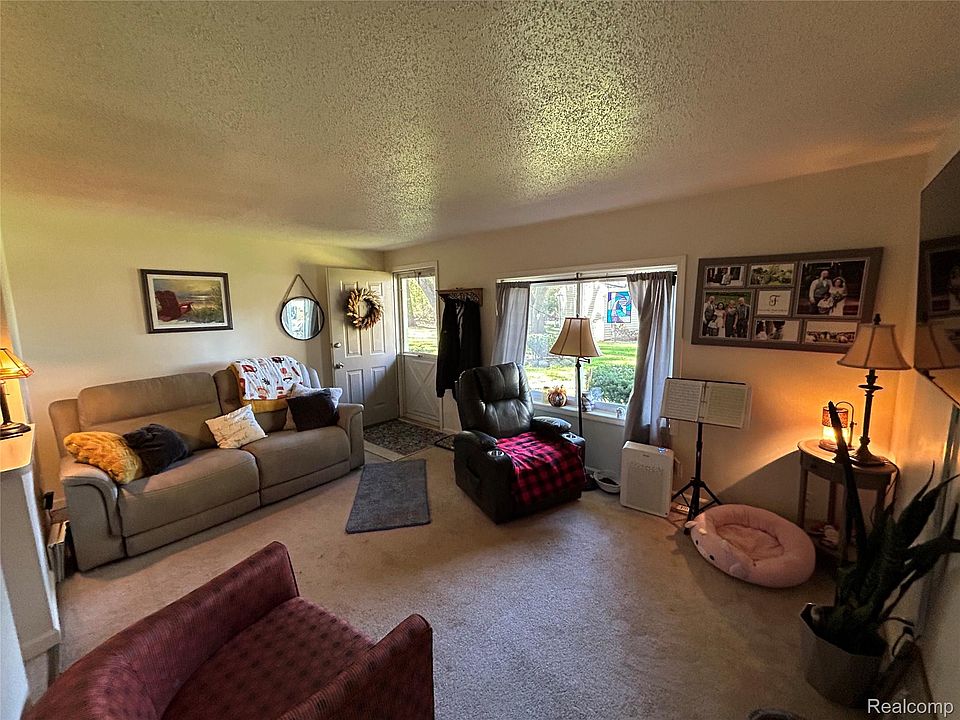 610 Cranbourne St, photo 12