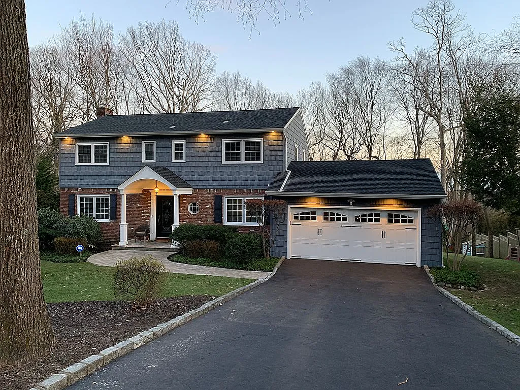 15 Parsons Dr photo 1