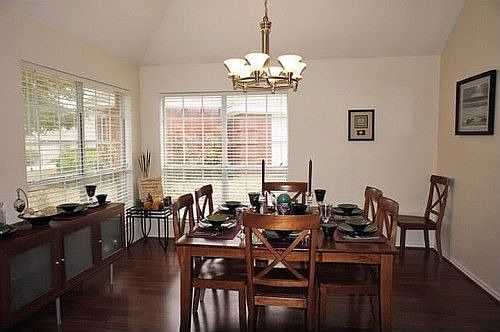 3rd image of 7305 Market Ct