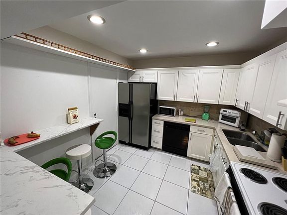 5th image of 6101 N Falls Circle Drive #107