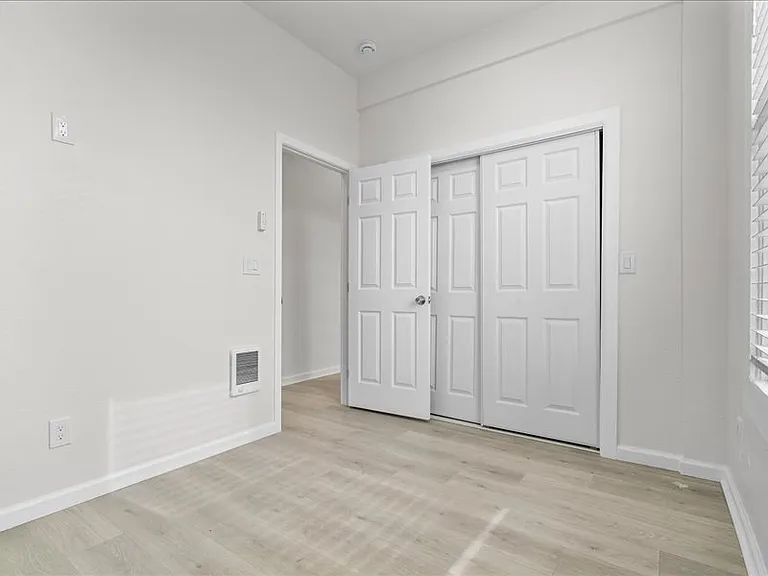 2925 Magnolia St #A — Photo 14