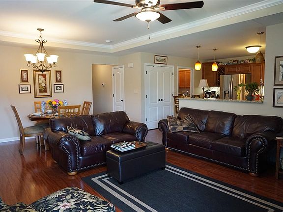 4th image of 7307 Lyons Ct