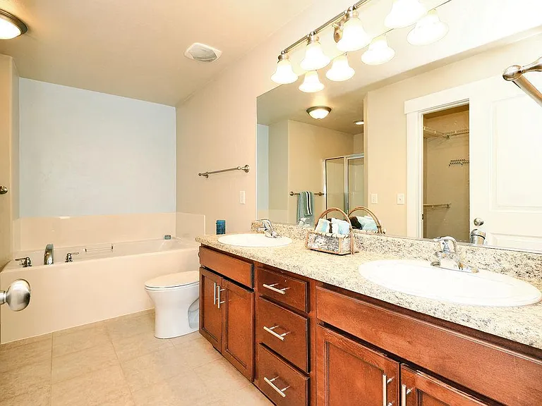 8962 S Valley Bend Ct — Photo 14