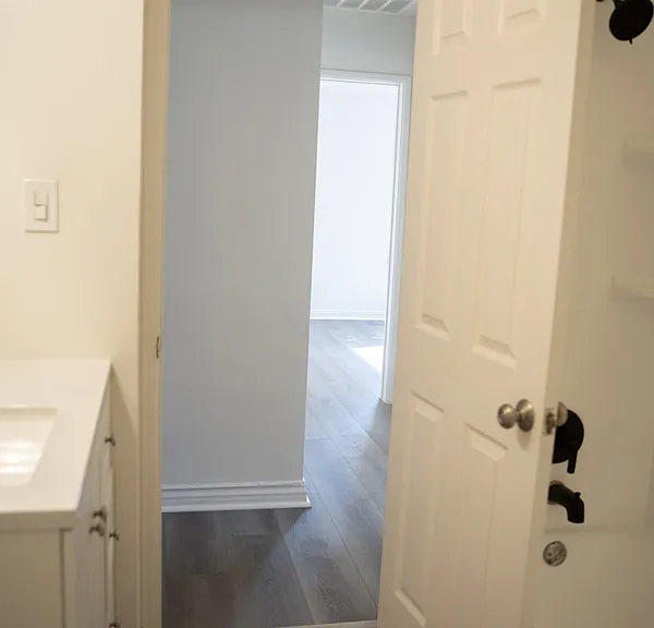 4815 Hersholt Ave — Photo 10