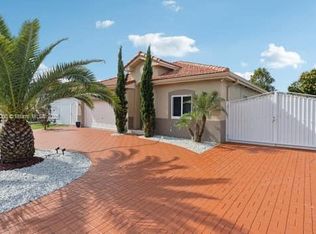 22922 SW 107th Ave, Miami, FL 33170