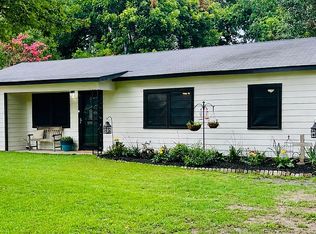 109 Dogwood St, Leland, MS 38756